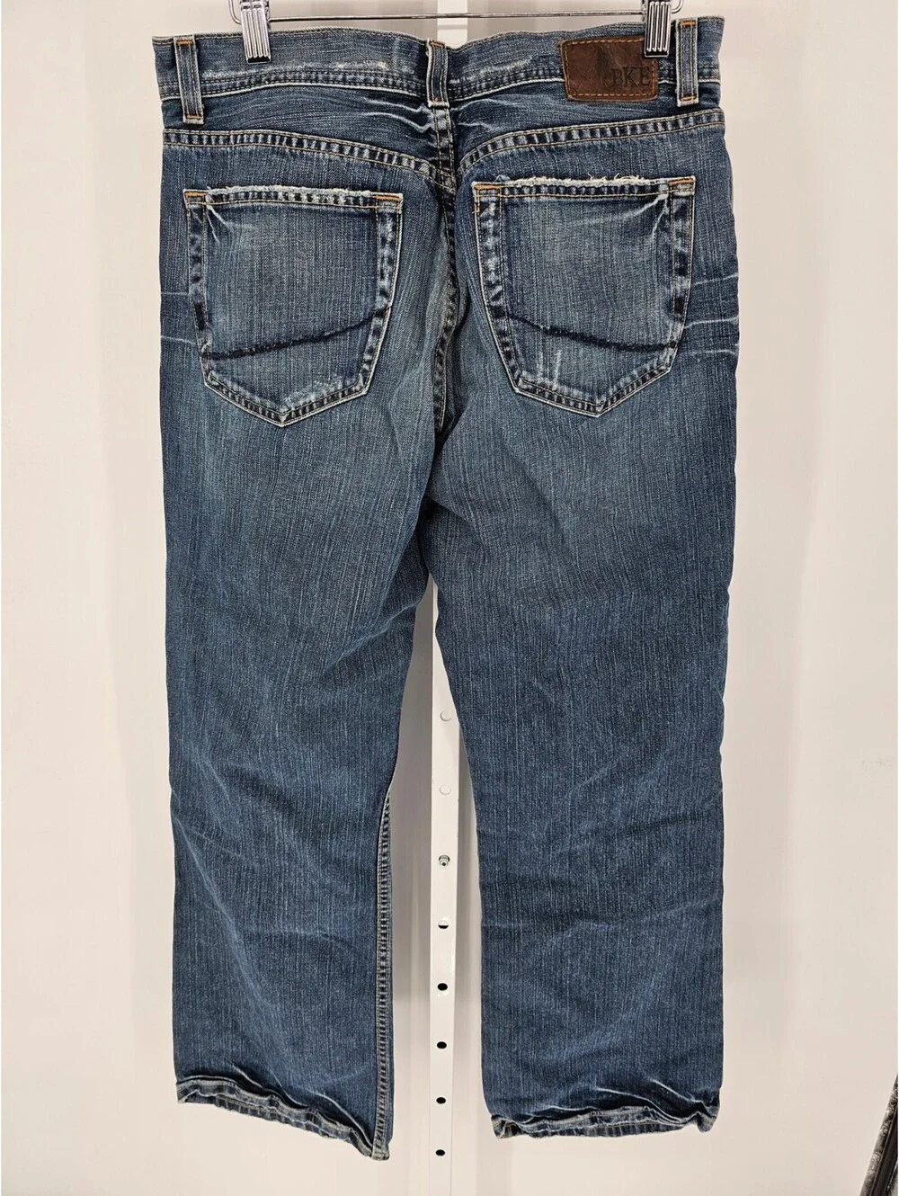 Vintage Y2K BKE Mens Sz 33x32 Straight Leg Jaxon Fit Blue Jeans Medium Wash